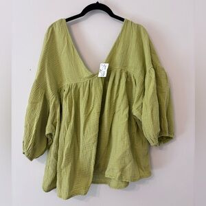 Light Sage V-Neck Gauze Peasant Blouse - Women